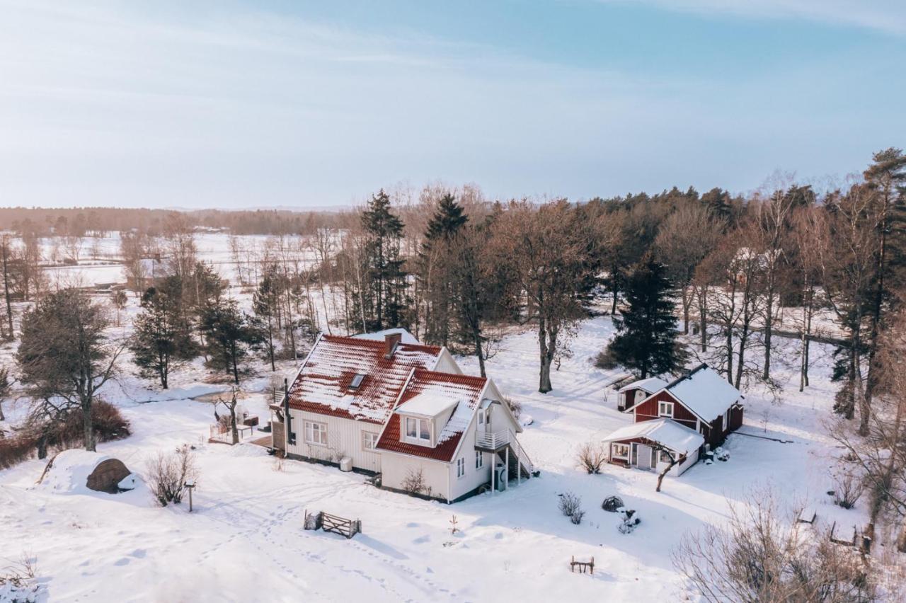 Kinne-Vedum Bed And Breakfast Gotene Exterior photo